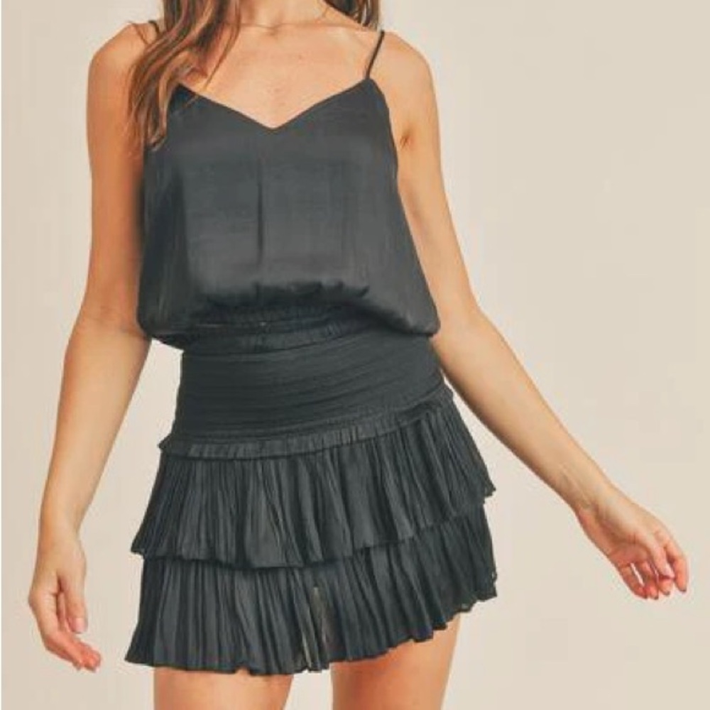 Pants Store Black Set with Mini Skirt size XS!
